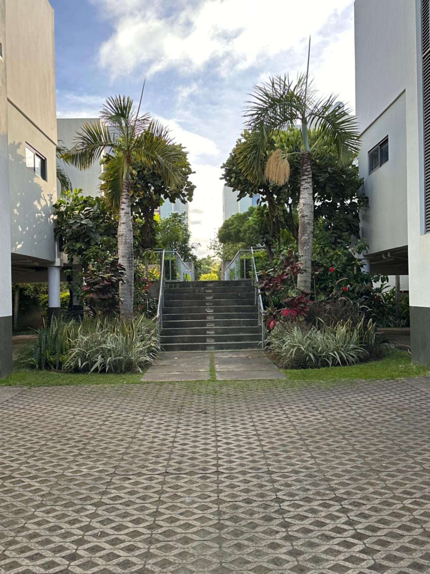 Modern In - Short Walk To Villa Grand Baie