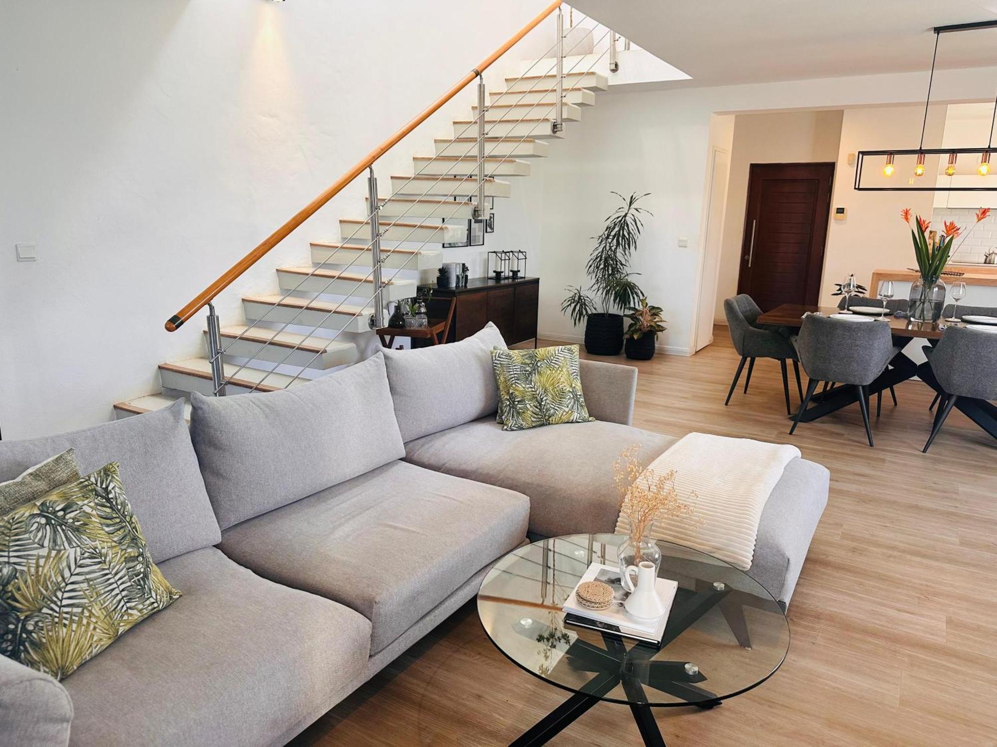 Modern In - Short Walk To Grand Baie